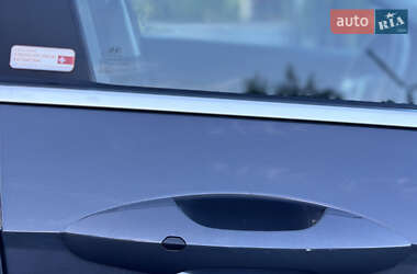 Позашляховик / Кросовер Hyundai Kona Electric 2024 в 