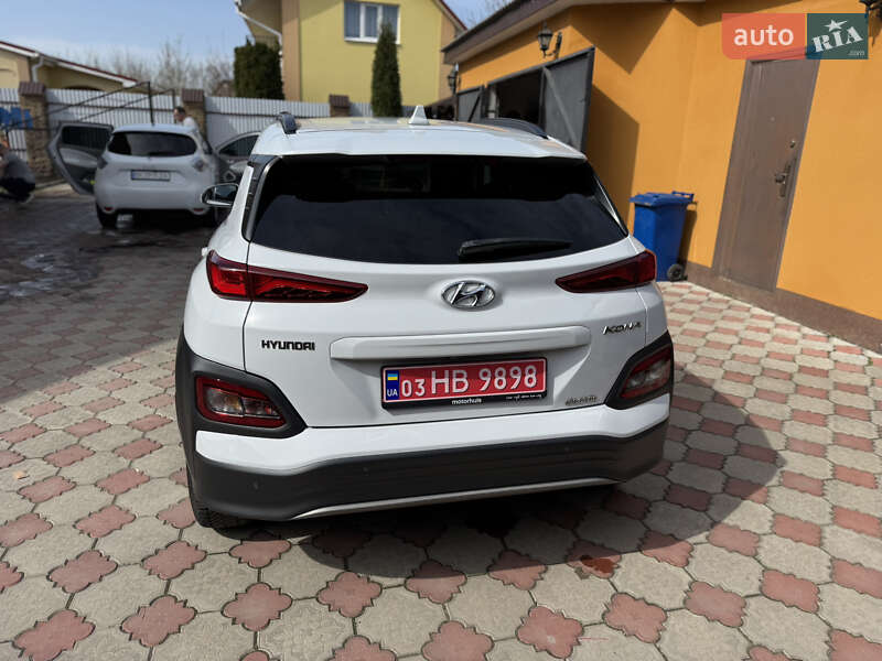 Внедорожник / Кроссовер Hyundai Kona Electric 2019 в Ровно