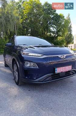 Внедорожник / Кроссовер Hyundai Kona Electric 2020 в 