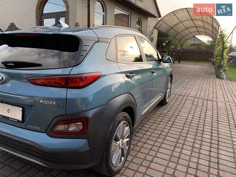 Внедорожник / Кроссовер Hyundai Kona Electric 2019 в Радивилове