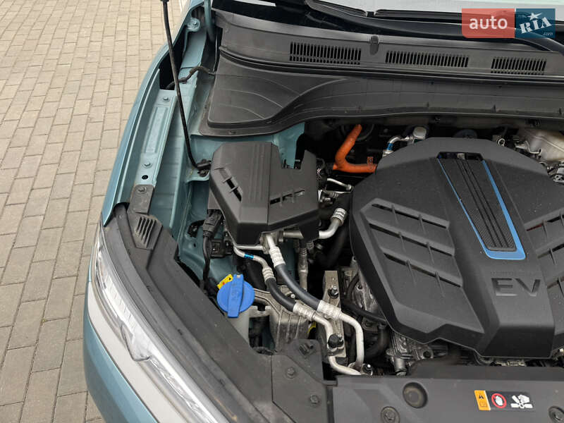 Внедорожник / Кроссовер Hyundai Kona Electric 2020 в Луцке