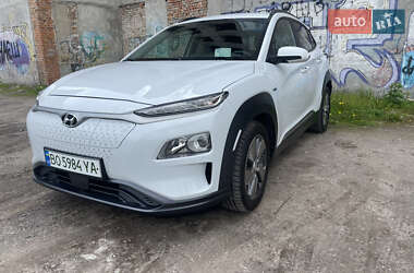 Внедорожник / Кроссовер Hyundai Kona Electric 2019 в 