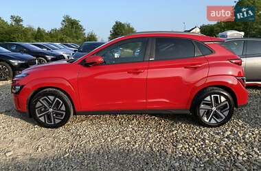 Внедорожник / Кроссовер Hyundai Kona Electric 2021 в 