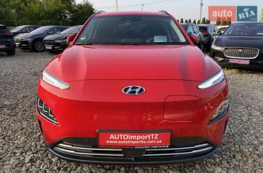 Внедорожник / Кроссовер Hyundai Kona Electric 2021 в 