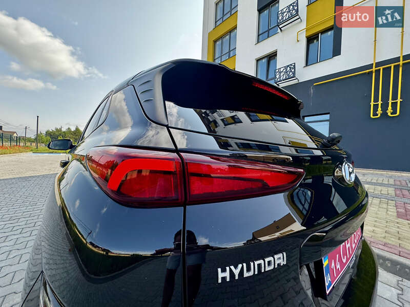 Внедорожник / Кроссовер Hyundai Kona Electric 2021 в Луцке