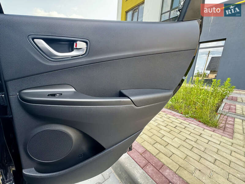 Внедорожник / Кроссовер Hyundai Kona Electric 2021 в Луцке