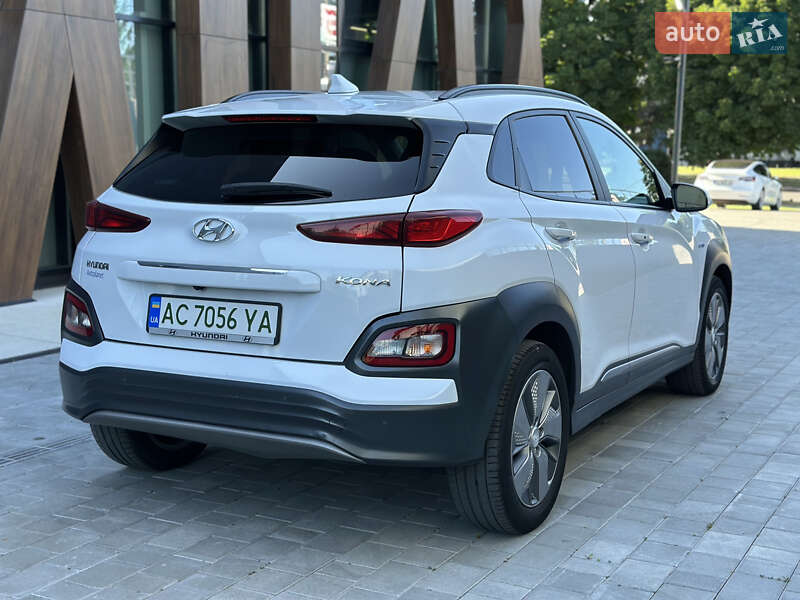 Позашляховик / Кросовер Hyundai Kona Electric 2019 в Луцьку