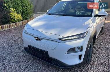 Внедорожник / Кроссовер Hyundai Kona Electric 2020 в Городке