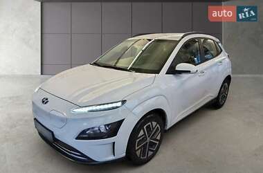 Внедорожник / Кроссовер Hyundai Kona Electric 2021 в Львове