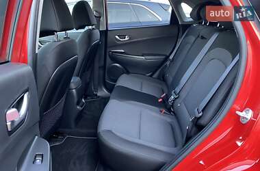 Позашляховик / Кросовер Hyundai Kona Electric 2021 в 