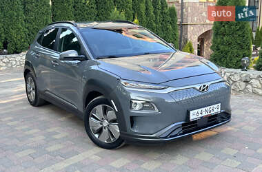 Внедорожник / Кроссовер Hyundai Kona Electric 2021 в Тернополе