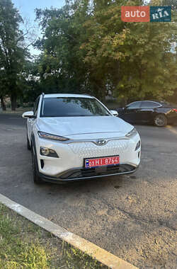 Внедорожник / Кроссовер Hyundai Kona Electric 2019 в Черкассах