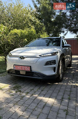 Внедорожник / Кроссовер Hyundai Kona Electric 2020 в Днепре