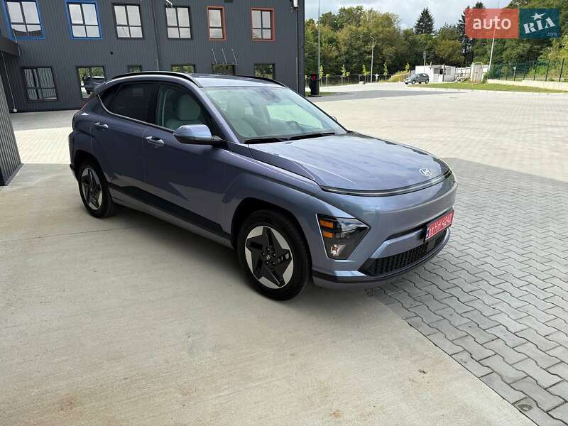 Внедорожник / Кроссовер Hyundai Kona Electric 2024 в Дубно