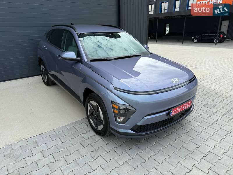 Внедорожник / Кроссовер Hyundai Kona Electric 2024 в Дубно
