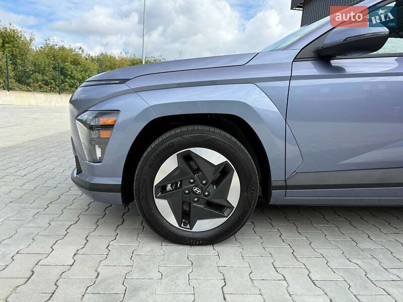 Внедорожник / Кроссовер Hyundai Kona Electric 2024 в Дубно