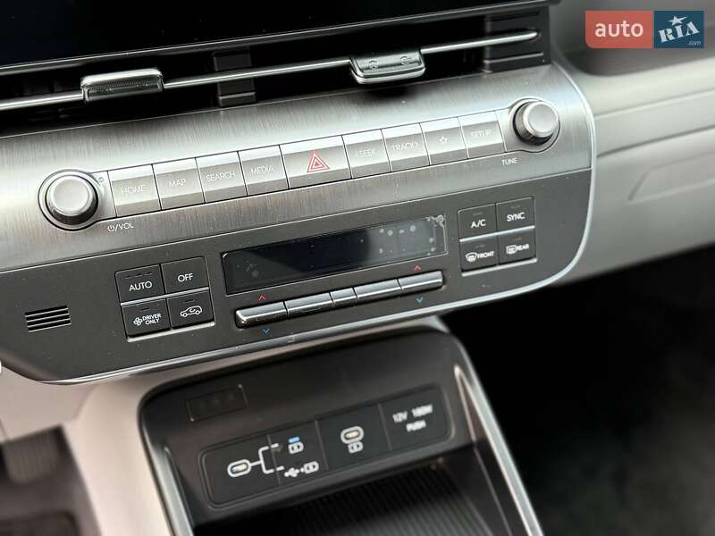 Внедорожник / Кроссовер Hyundai Kona Electric 2024 в Дубно