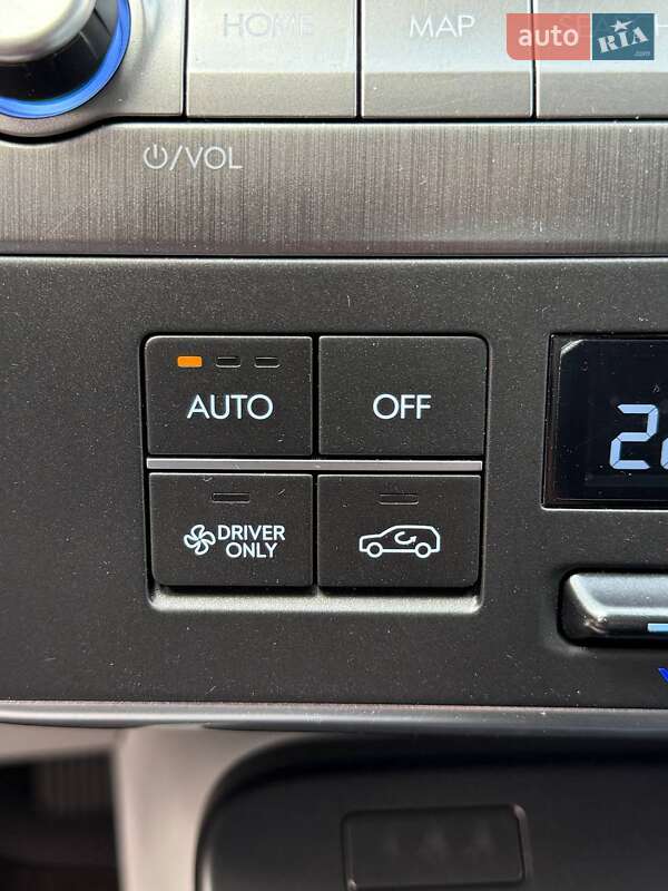 Внедорожник / Кроссовер Hyundai Kona Electric 2024 в Дубно