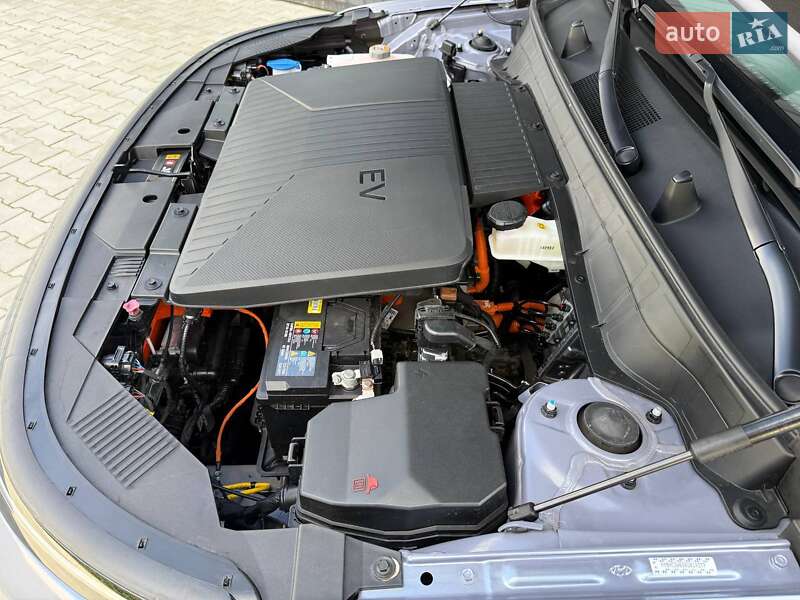 Внедорожник / Кроссовер Hyundai Kona Electric 2024 в Дубно