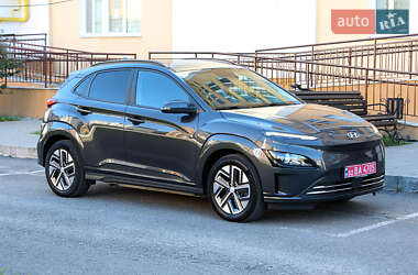 Внедорожник / Кроссовер Hyundai Kona Electric 2022 в Виннице