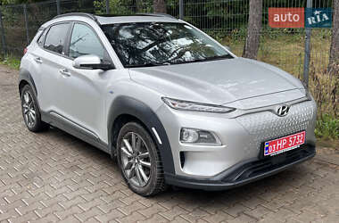 Внедорожник / Кроссовер Hyundai Kona Electric 2021 в Тернополе