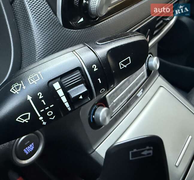 Внедорожник / Кроссовер Hyundai Kona Electric 2020 в Львове фото 74 Внедорожник / Кроссовер Hyundai Kona Electric 2020 в Львове