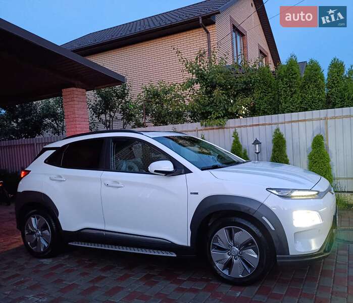 Внедорожник / Кроссовер Hyundai Kona Electric 2020 в Виннице фото 2 Внедорожник / Кроссовер Hyundai Kona Electric 2020 в Виннице