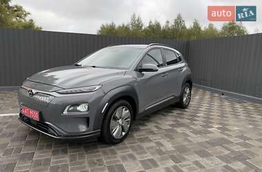 Внедорожник / Кроссовер Hyundai Kona Electric 2020 в Киеве