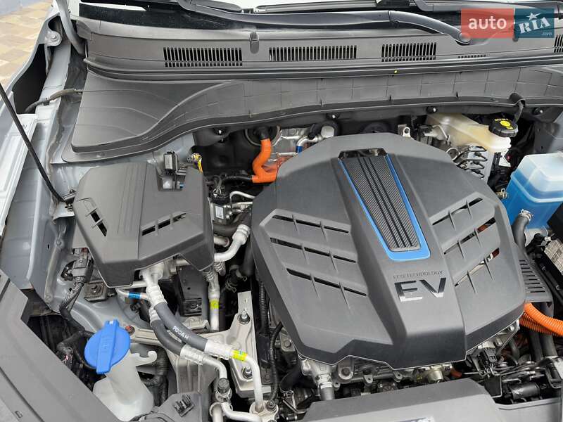 Внедорожник / Кроссовер Hyundai Kona Electric 2020 в Киеве