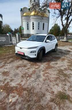 Внедорожник / Кроссовер Hyundai Kona Electric 2020 в Краснограде