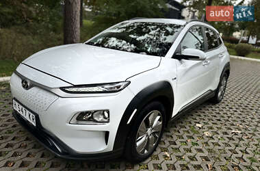 Внедорожник / Кроссовер Hyundai Kona Electric 2020 в Буче