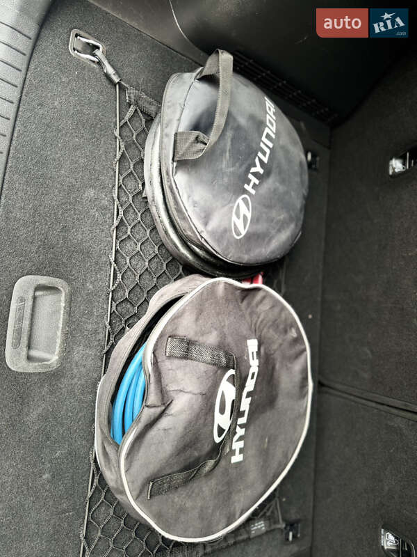 Внедорожник / Кроссовер Hyundai Kona Electric 2020 в Буче