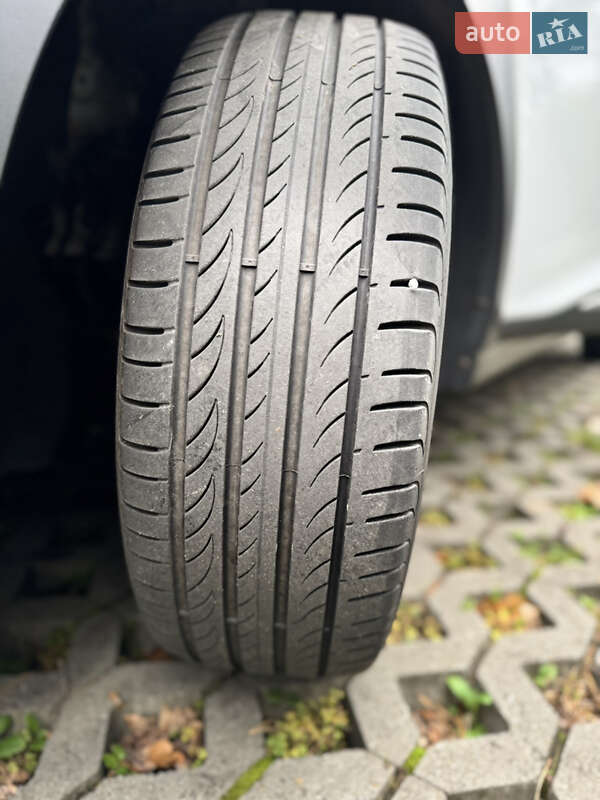 Внедорожник / Кроссовер Hyundai Kona Electric 2020 в Буче