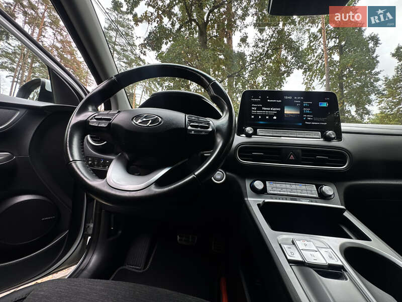 Внедорожник / Кроссовер Hyundai Kona Electric 2020 в Буче