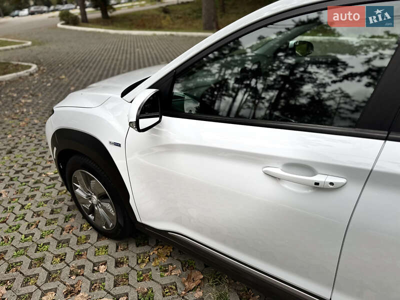 Внедорожник / Кроссовер Hyundai Kona Electric 2020 в Буче