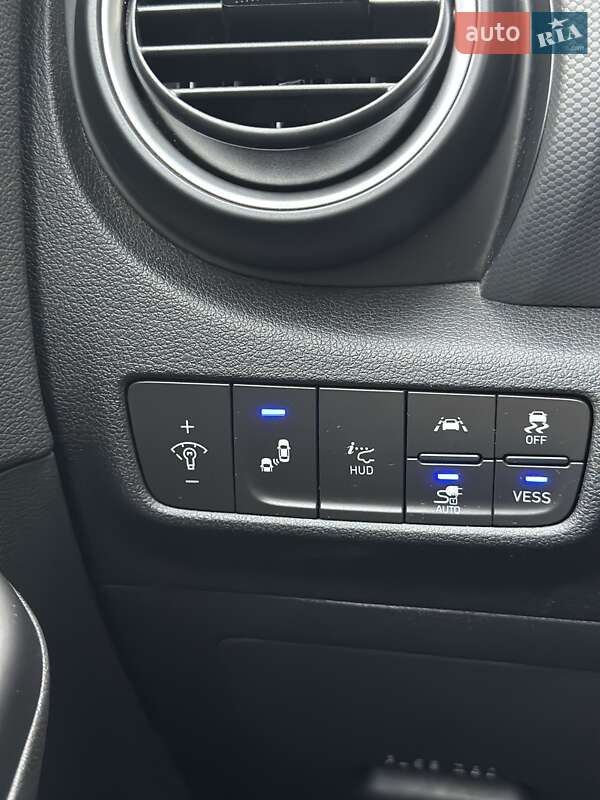 Внедорожник / Кроссовер Hyundai Kona Electric 2019 в Львове фото 16 Внедорожник / Кроссовер Hyundai Kona Electric 2019 в Львове