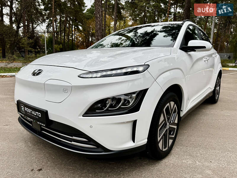 Позашляховик / Кросовер Hyundai Kona Electric 2022 в Києві