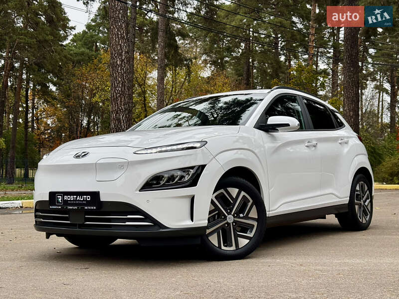 Позашляховик / Кросовер Hyundai Kona Electric 2022 в Києві