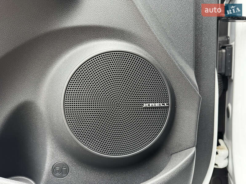 Позашляховик / Кросовер Hyundai Kona Electric 2022 в Києві