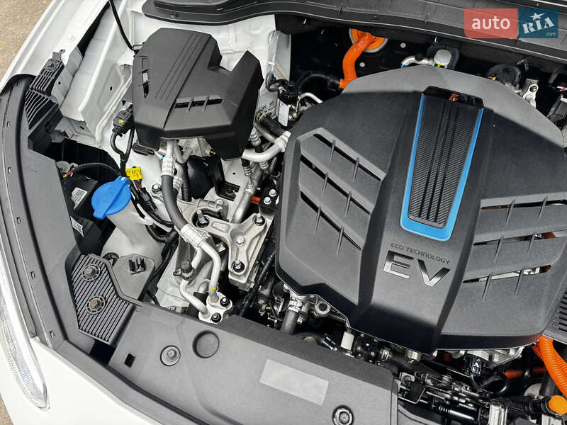 Позашляховик / Кросовер Hyundai Kona Electric 2022 в Києві