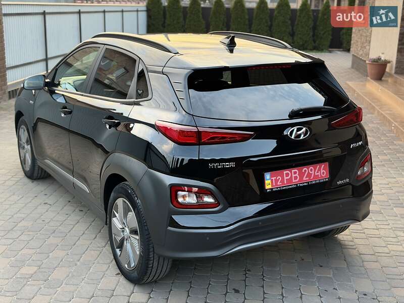 Позашляховик / Кросовер Hyundai Kona Electric 2020 в Чернівцях