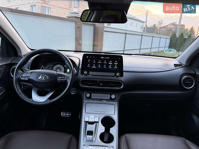 Позашляховик / Кросовер Hyundai Kona Electric 2020 в Чернівцях