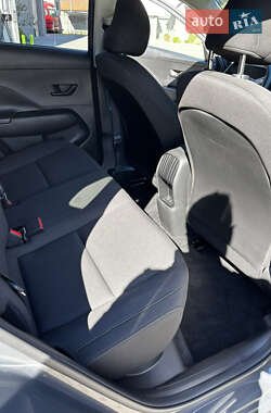 Внедорожник / Кроссовер Hyundai Kona Electric 2024 в 