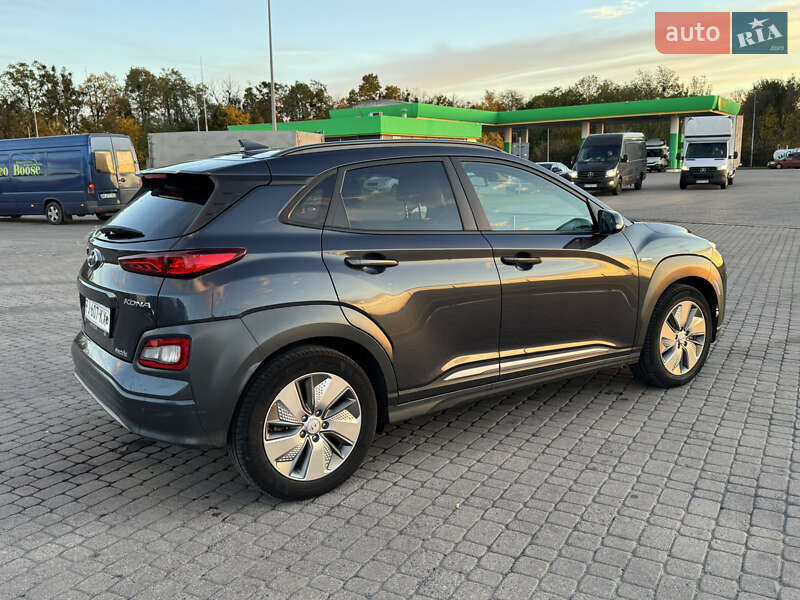 Позашляховик / Кросовер Hyundai Kona Electric 2020 в Радивиліві фото 9 Позашляховик / Кросовер Hyundai Kona Electric 2020 в Радивиліві