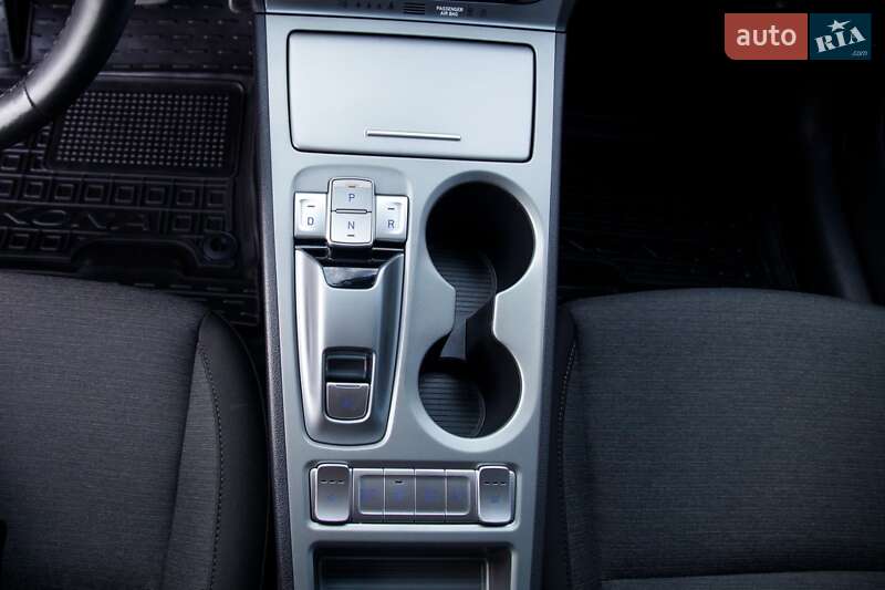 Внедорожник / Кроссовер Hyundai Kona Electric 2022 в Бердичеве