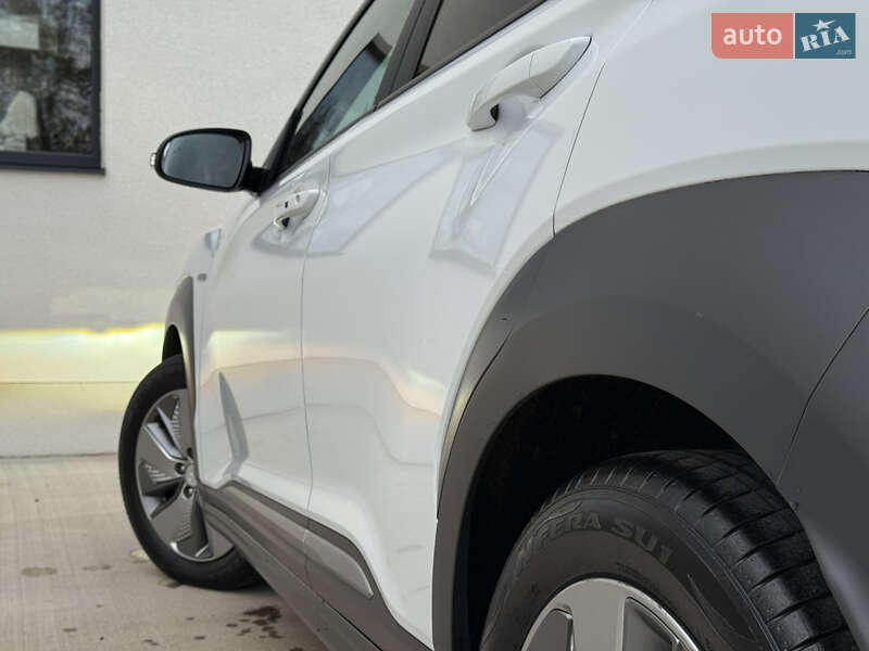 Позашляховик / Кросовер Hyundai Kona Electric 2020 в Луцьку фото 30 Позашляховик / Кросовер Hyundai Kona Electric 2020 в Луцьку