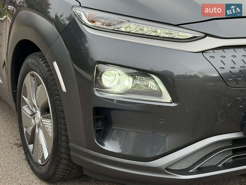 Внедорожник / Кроссовер Hyundai Kona Electric 2020 в Ровно