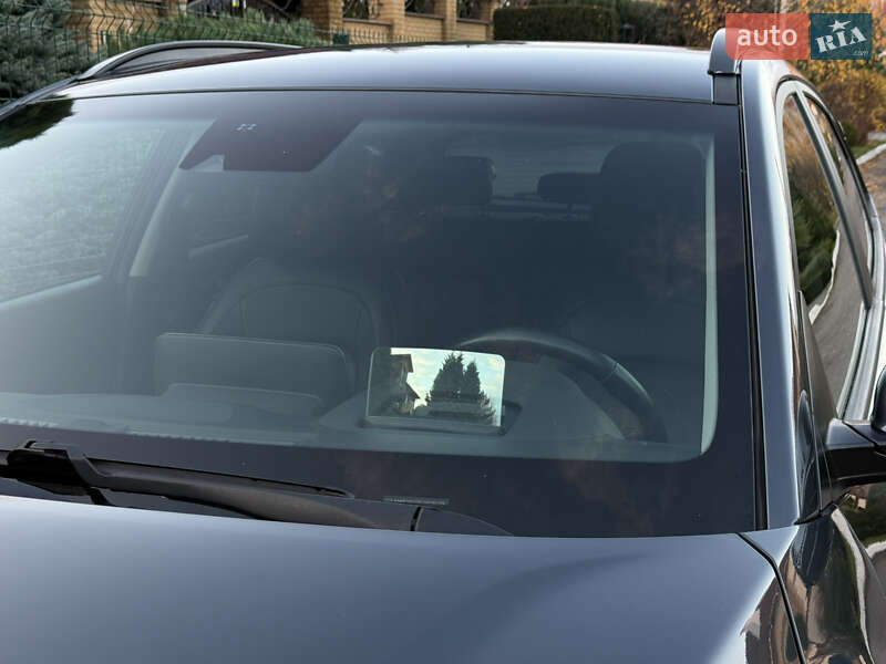 Внедорожник / Кроссовер Hyundai Kona Electric 2020 в Ровно