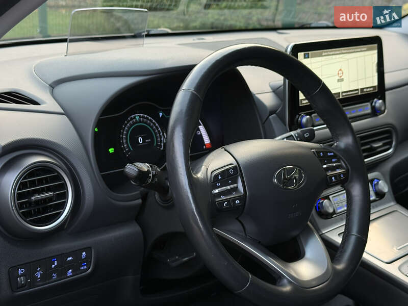 Внедорожник / Кроссовер Hyundai Kona Electric 2020 в Ровно