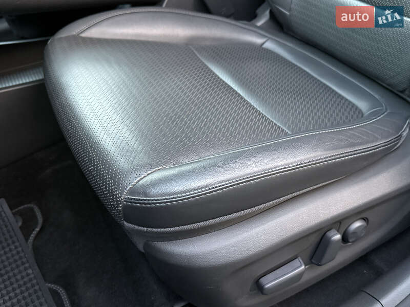 Внедорожник / Кроссовер Hyundai Kona Electric 2020 в Ровно